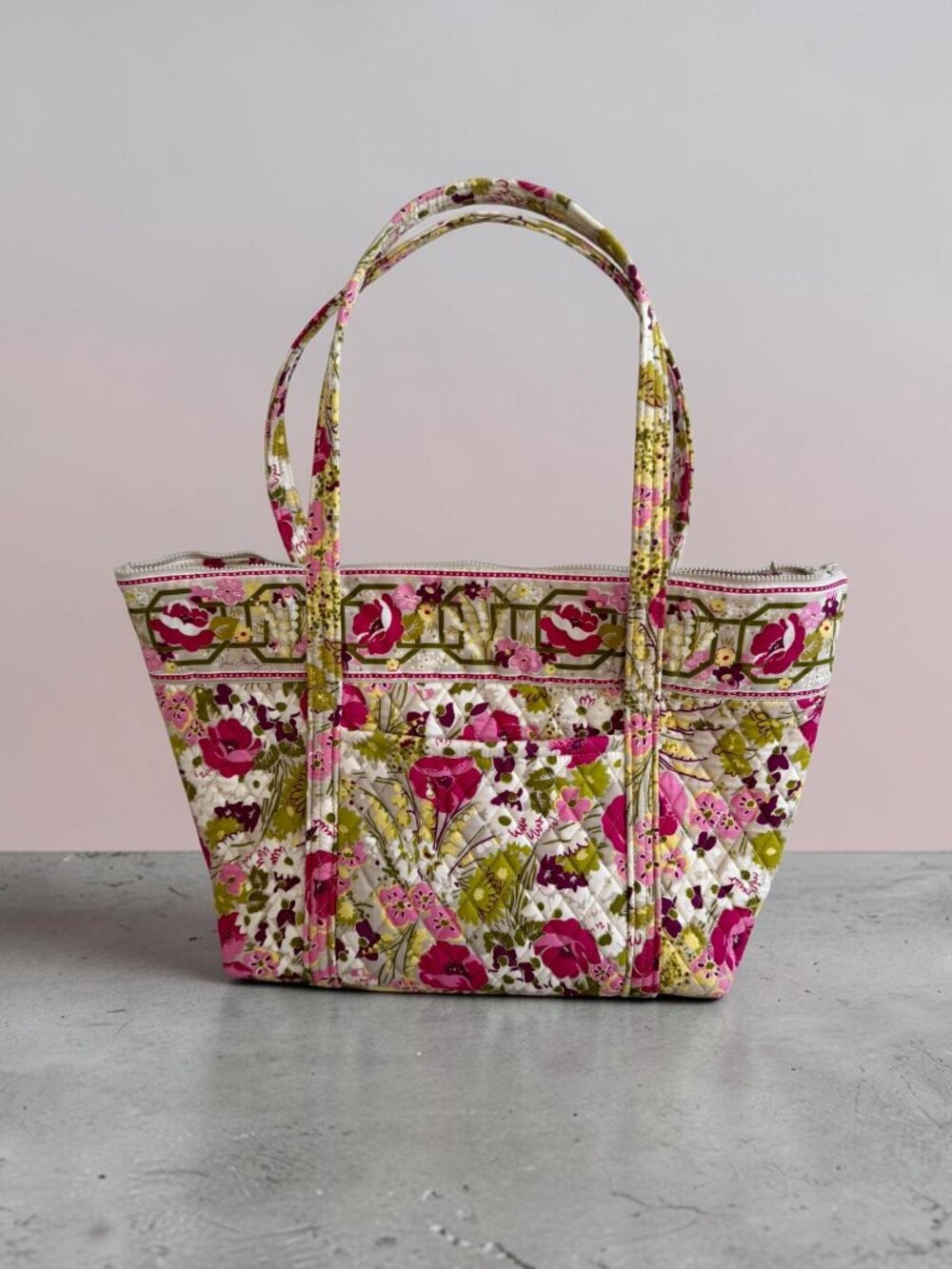 VERA BRADLEY Make Me A Blush Floral Multicolor Quilted Shoulder Tote Bag